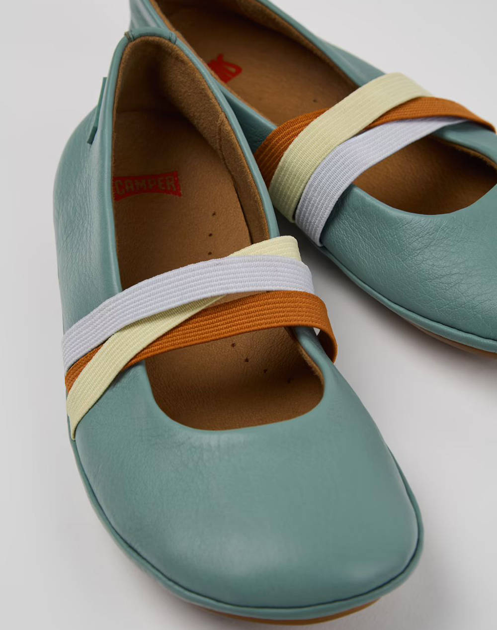 CAMPER Sella Taimu/Kito Abeja K800603-006-27-006 MintGreen φωτογραφία