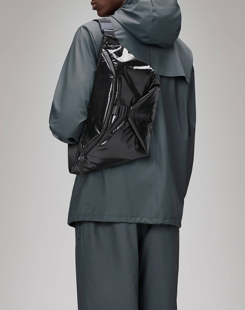 RAINS Sibu Bum Bag Large W3 (Διαστάσεις: 23.5 x 12 x 37.5εκ.) 14460-01 Black φωτογραφία