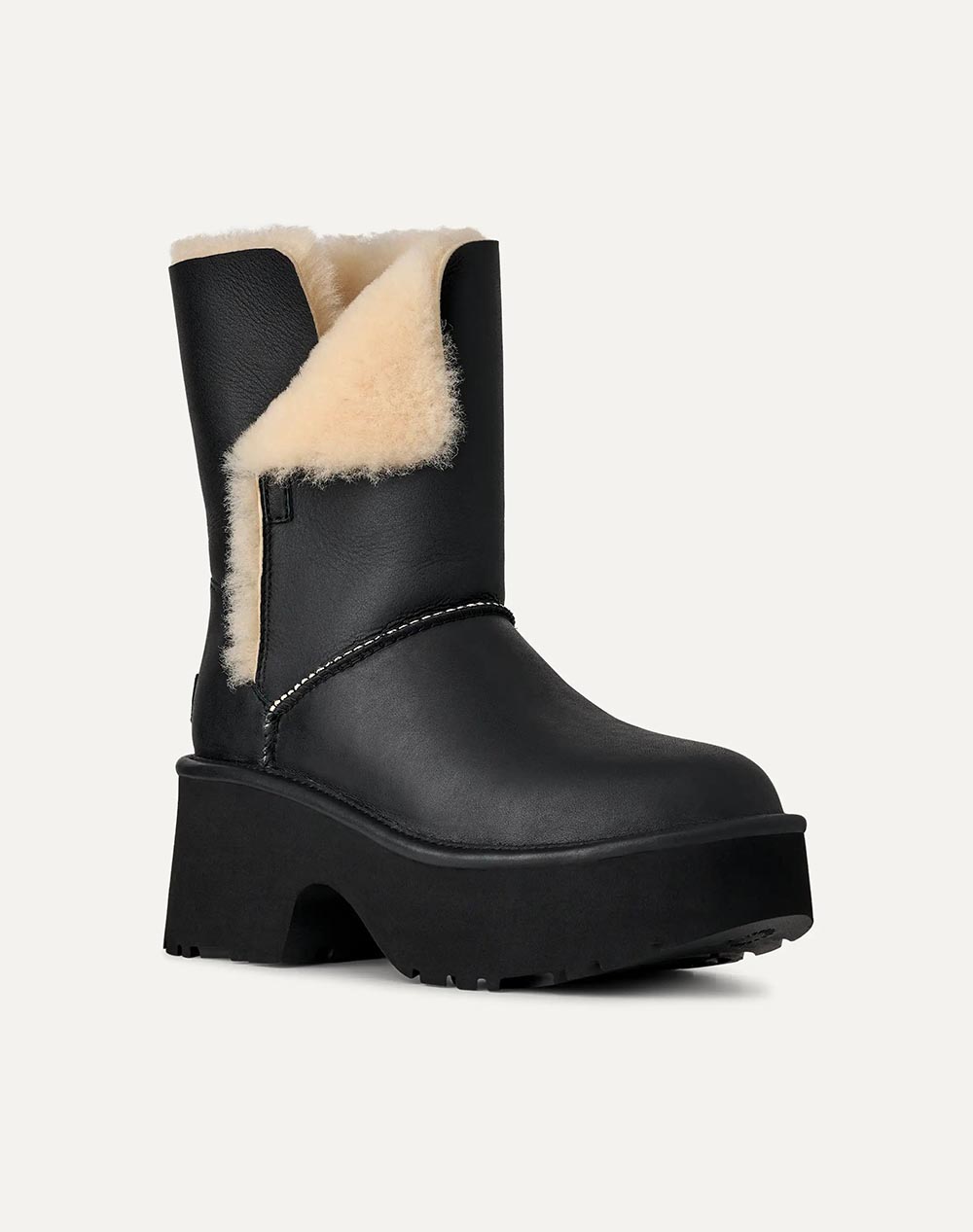 UGG 1172590 New Heights Cuff LTHR CLASSIC TALL BOOT UGG 1172590-BLK Black