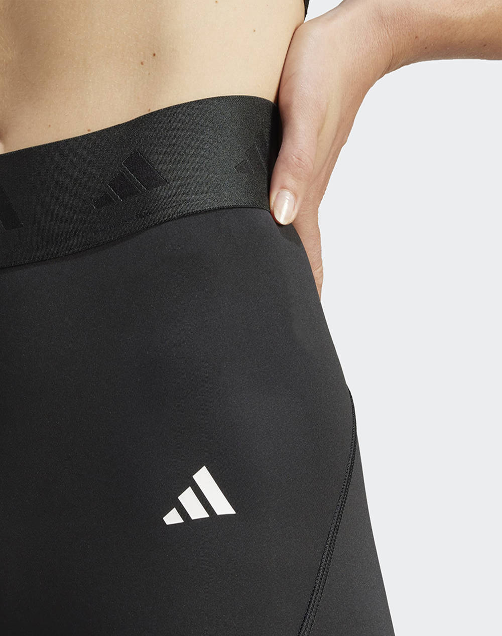 ADIDAS HYGLM 1/1 L IN9298-BLACK Black φωτογραφία