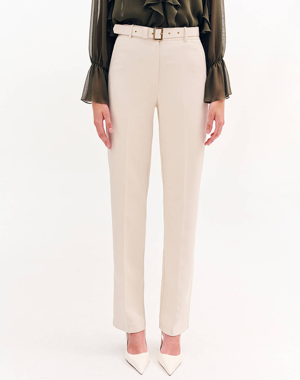 Γυναικεία παντελόνια forel σε εκρου