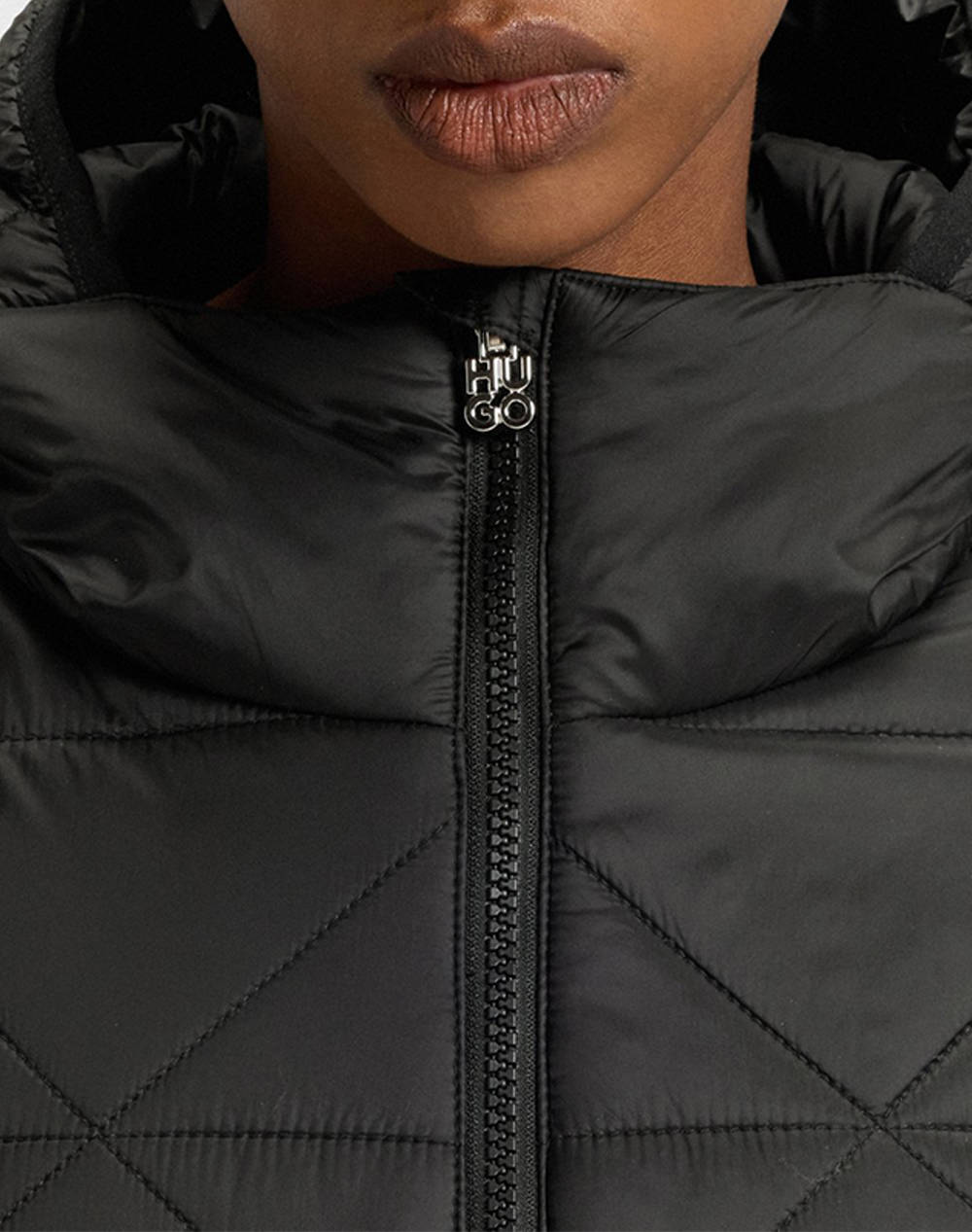 HUGO Fandine-1 10254426 01 50544151-001 Black φωτογραφία