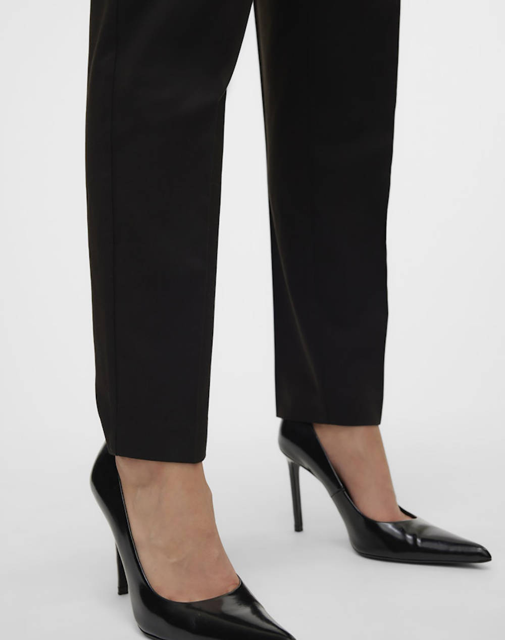 Vero Moda Vmnila Mw Tapered Pant Noos 10320940-Black Black Γυναικεία ρούχα παντελόνια Chinos Politikos Shop Πολιτικός