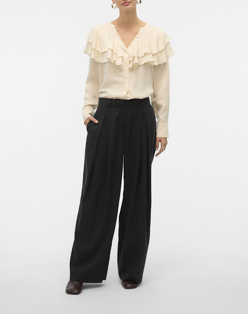 Vero Moda Vmlizzi Ls Flounce Top Wvn Ga 10335464-Birch Cream Γυναικεία ρούχα πουκάμισα Politikos Shop Πολιτικός