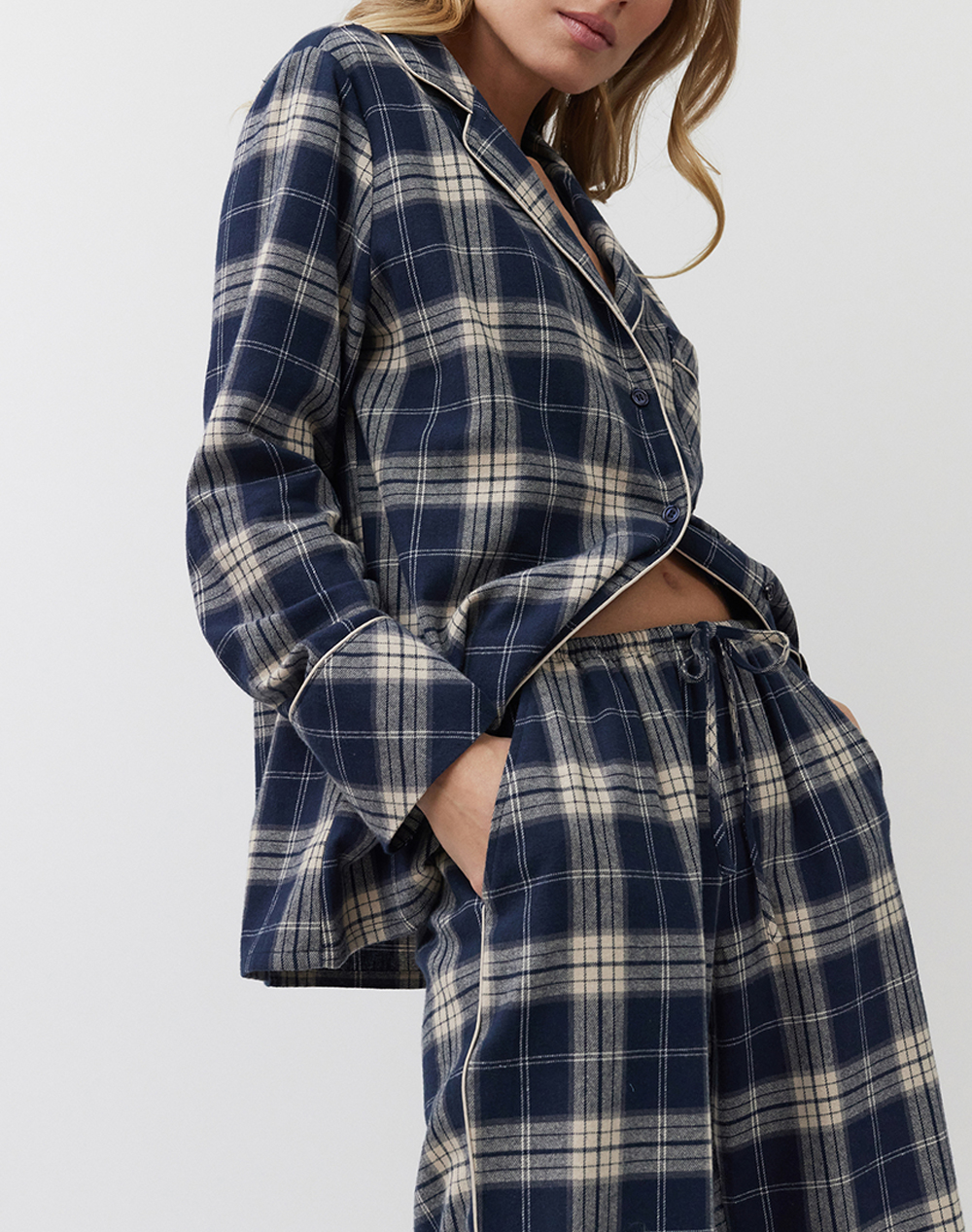 ARUELLE Laurence pjlong AW25 39.01.23.823-TYPOS Multi φωτογραφία