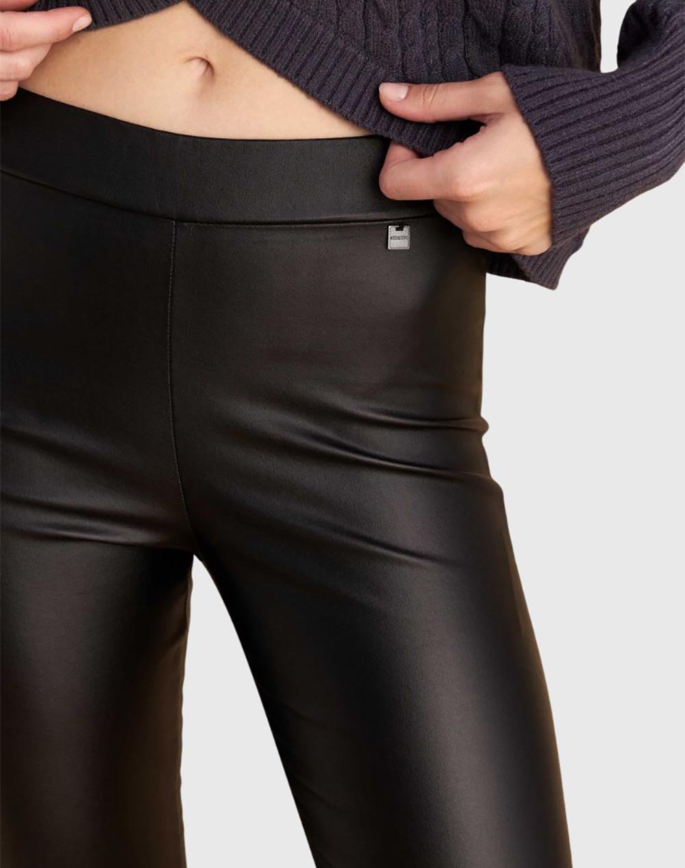 ATTRATTIVO ΚΟΛΑΝ 70ΒΙΣΚΟΖΗ25ΠΟΛΥΑΜΙΔΙΟ5ΕΛΑΣΤ.ΠΟΛΥΟΥΡΕΘ 92177074-MAYRO Black φωτογραφία