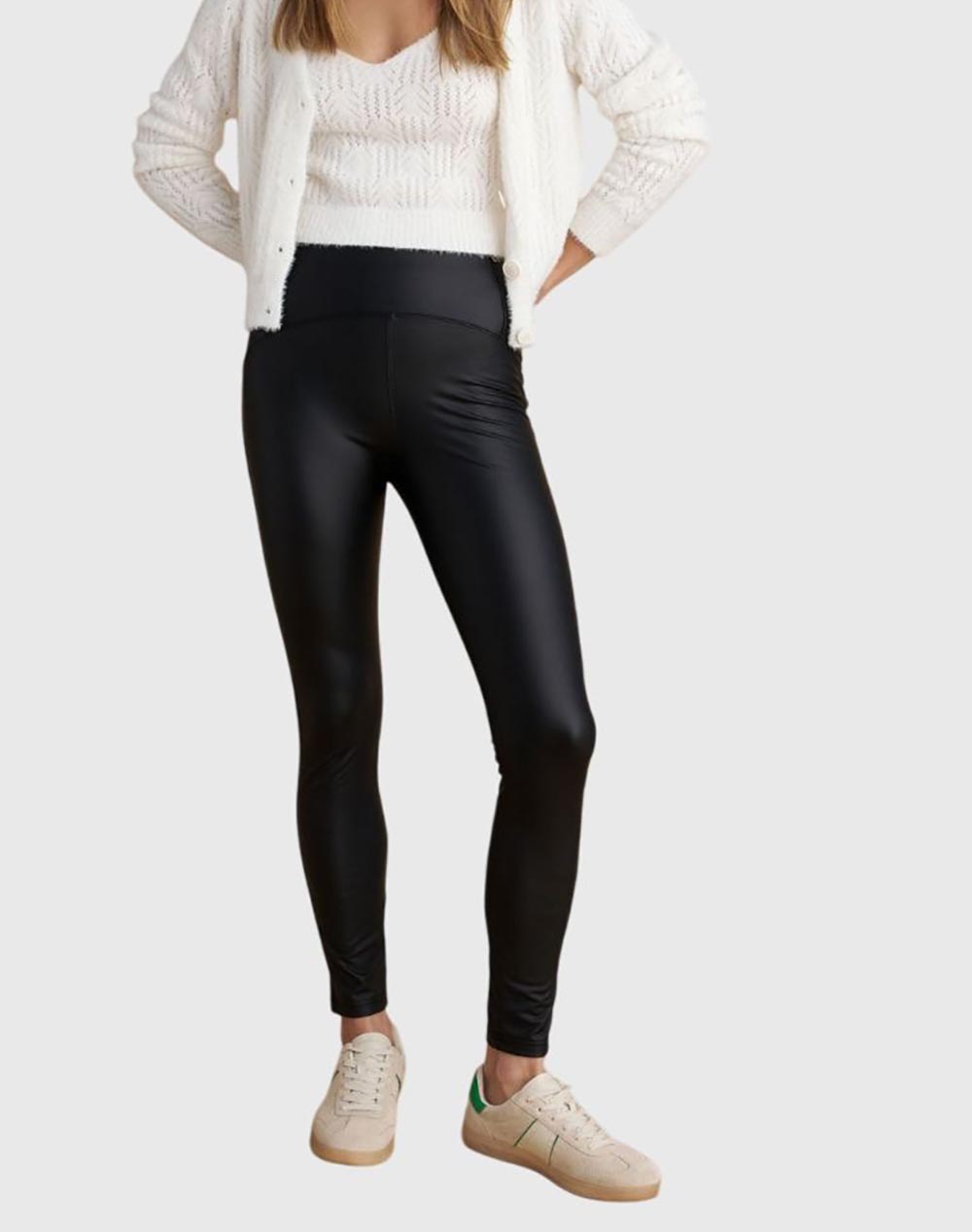 ATTRATTIVO ATTRATTIVO ΚΟΛΑΝ 100ΠΟΛΥΟΥΡΕΘΑΝΗ 9919505-MAYRO Black