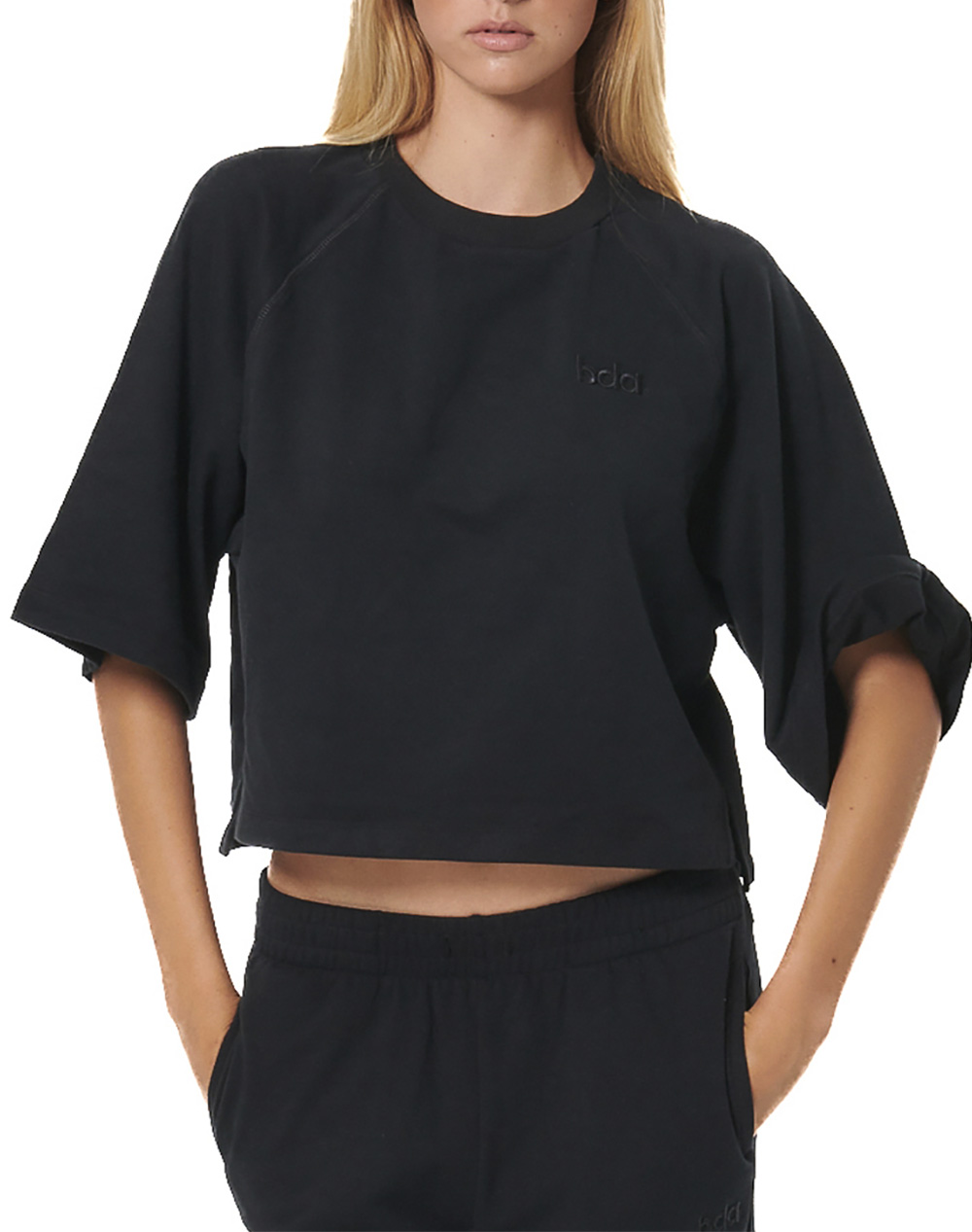 BODY ACTION WOMEN''S RELAXED FIT SWEATSHIRT 061526-01-BLACK Black