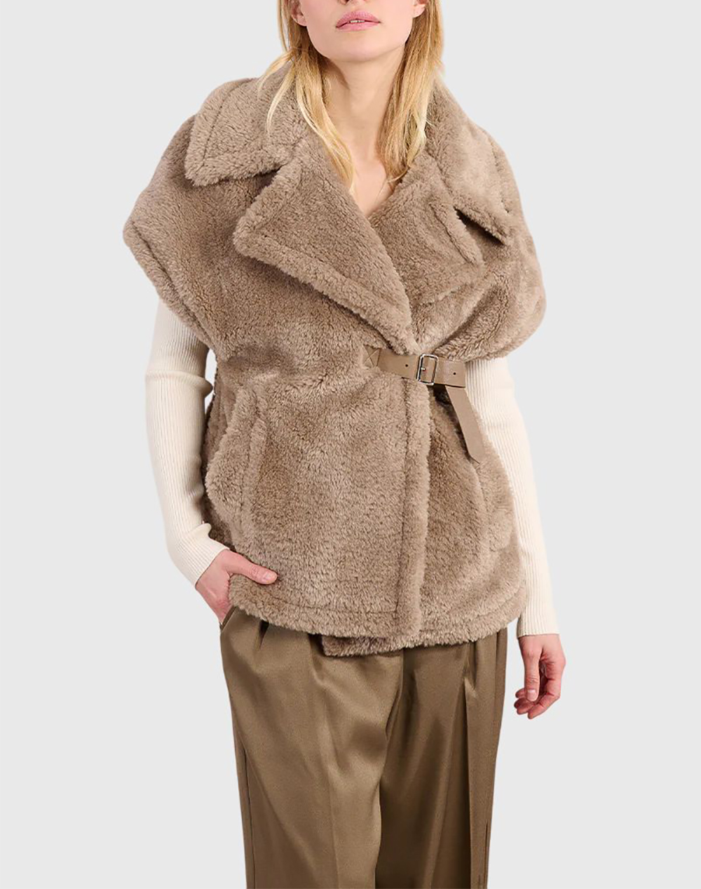 MOLLY BRACKEN MOLLY BRACKEN LADIES WOVEN SLEEVELESS JACKET HA109DH-BROWN Brown