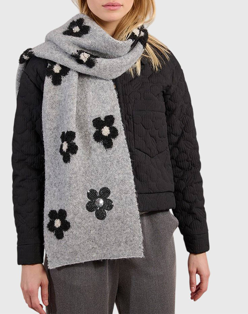 MOLLY BRACKEN MOLLY BRACKEN LADIES KNITTED SCARF B311DH-GREY Gray