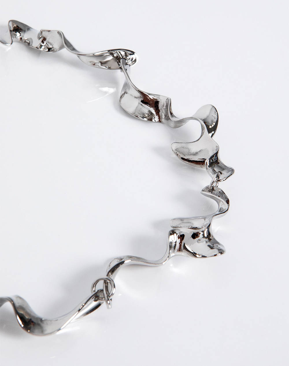 TOI&MOI ΚΟΛΙΕ 96-1121-225-385 MetallicSilver φωτογραφία