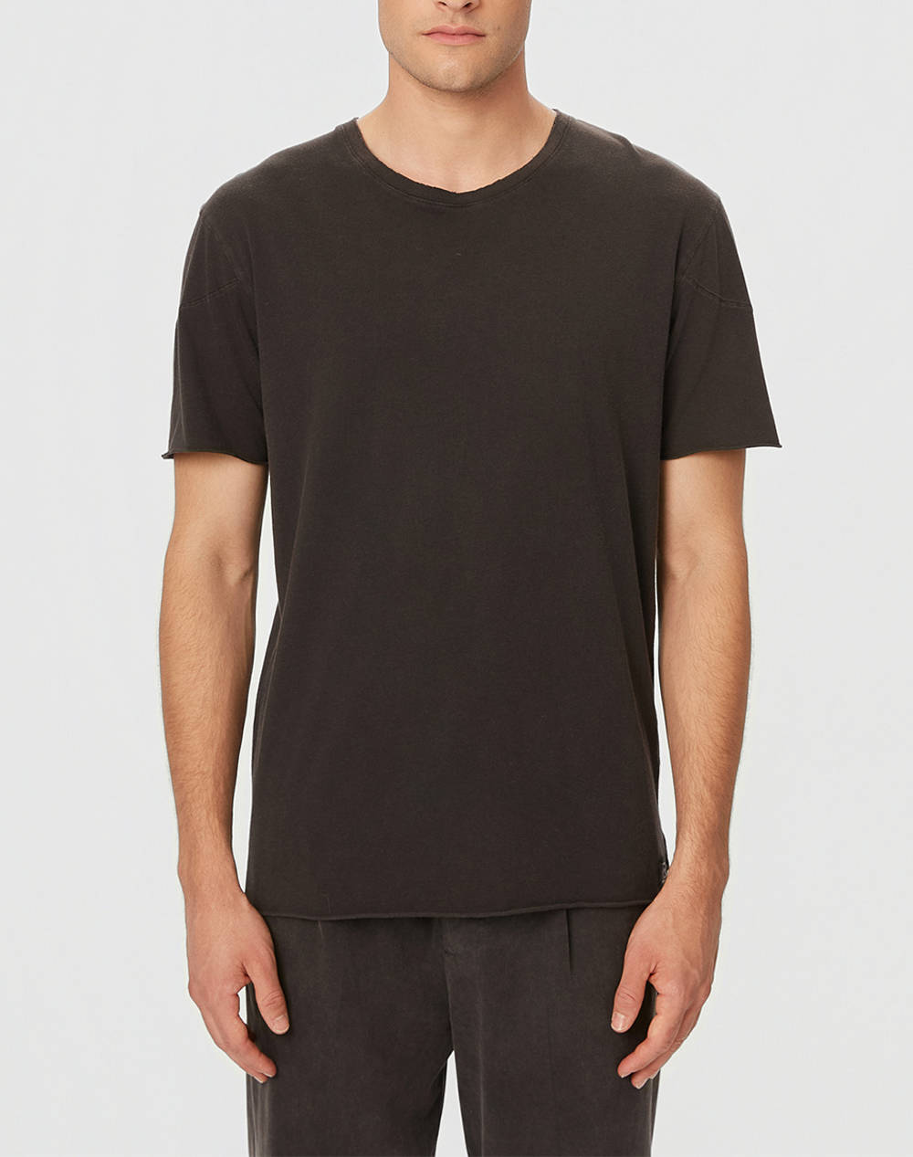 DIRTY LAUNDRY OPEN STITCHES T-SHIRT DLMT000656-VINTAGE BLACK Black