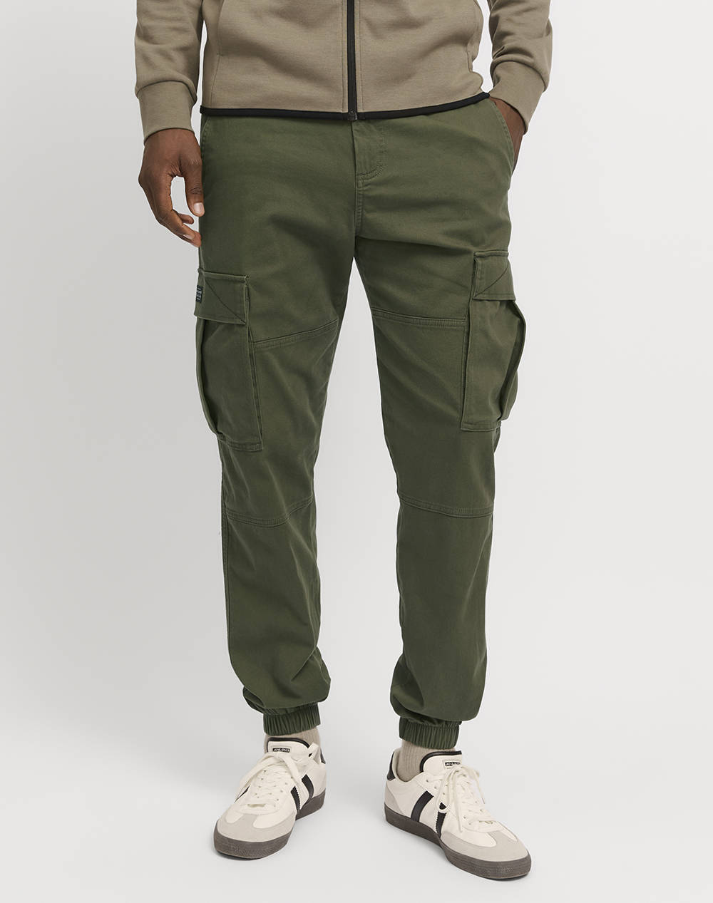 JACK&JONES JACK&JONES JPSTKANE JONNIE CUFFED CARGO RET 12268261-OLIVE NIGHT Olive