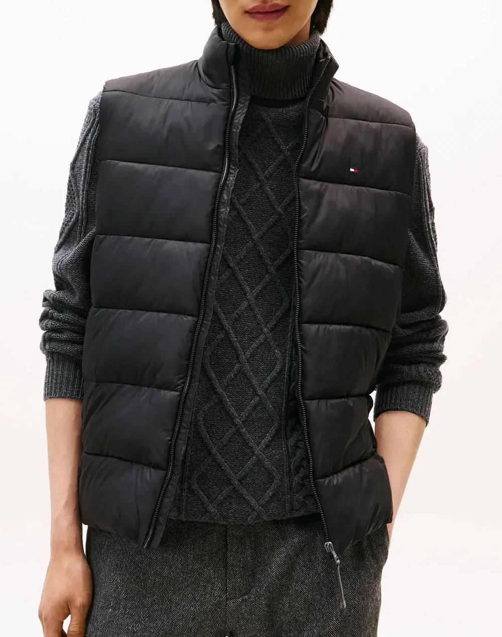 Γιλέκα ανδρικά tommy hilfiger σε μαυρο