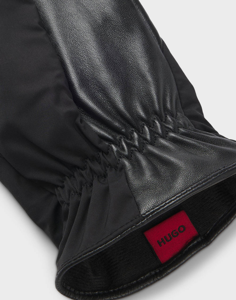 HUGO Luminary-L 10275819 01 50548758-001 Black φωτογραφία