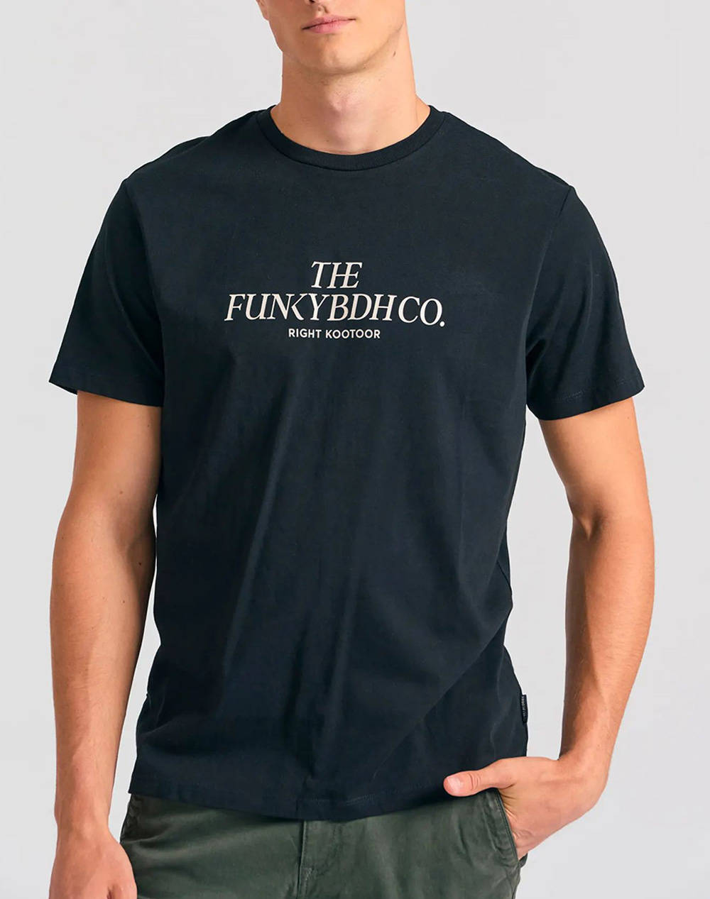 FUNKY BUDDHA Ανδρική Μπλούζα Με Κοντό Μανίκι Και Τύπωμα FBM012-030-04-BLACK Black