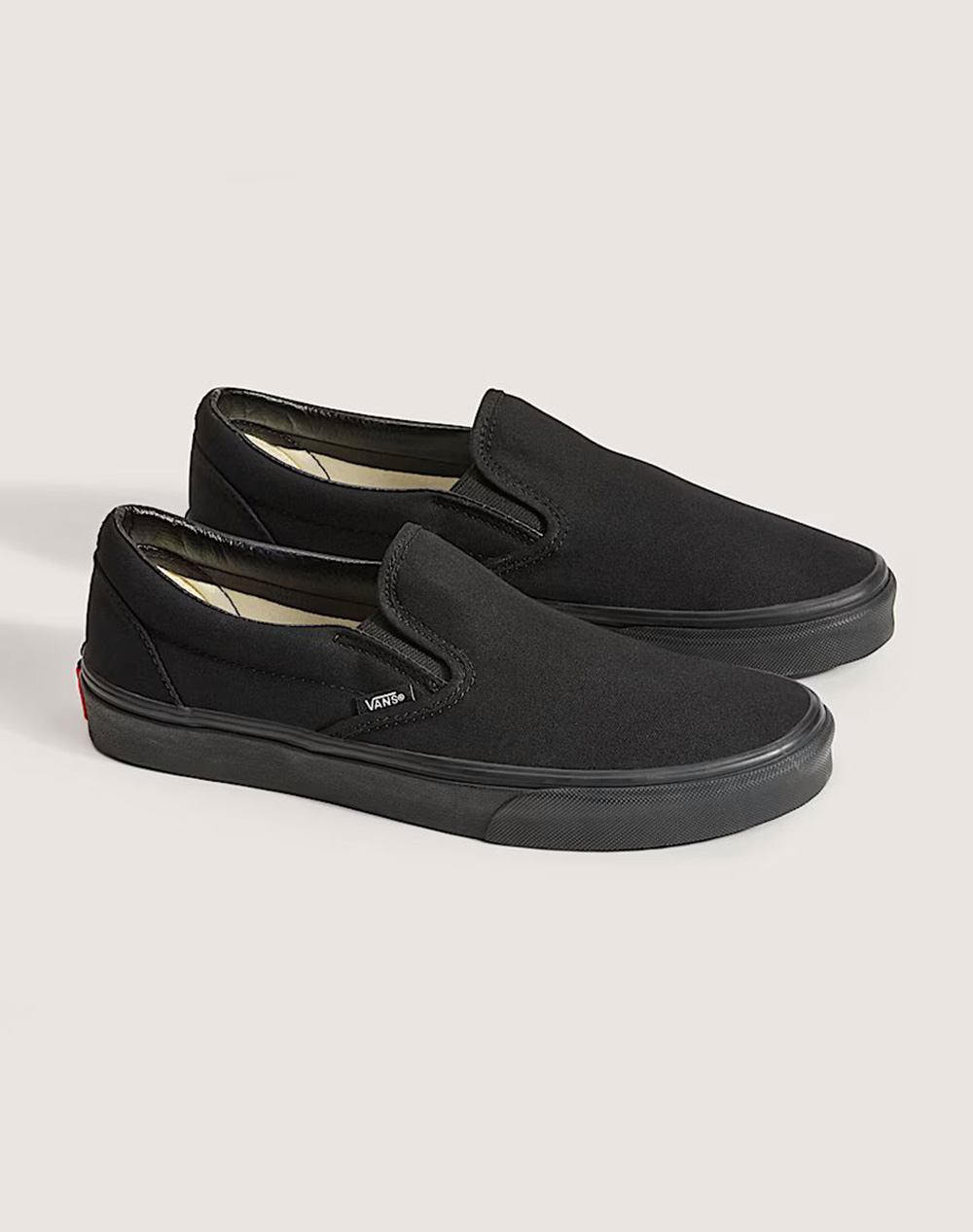 VANS VANS Classic Slip-On VN000EYEBKA1-Black/Black Black - 2