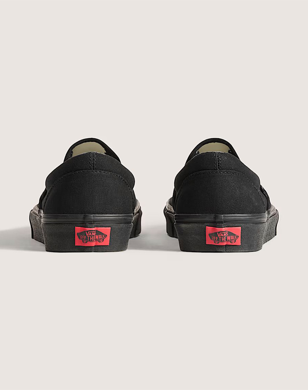 Vans Classic Slip-On Vn000Eyebka1-Black Black Γυναικεία παπούτσια Sneakers Politikos Shop Πολιτικός