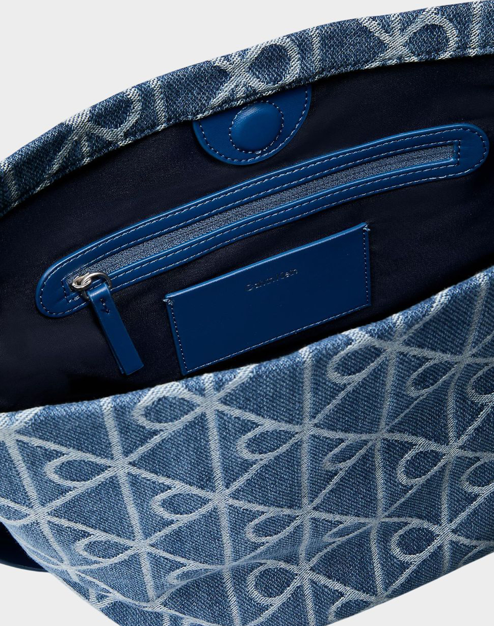 CALVIN KLEIN JEANS EMBLEM AOP DENIM BUCKET LV04F3432G-YBN JeanBlue φωτογραφία