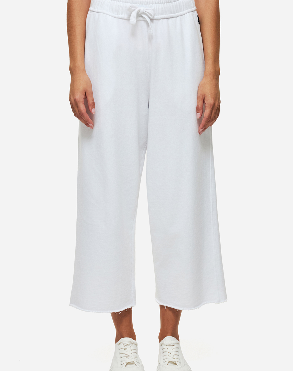 DIRTY LAUNDRY CROPPED SWEATPANTS DLWSP000049-WHITE White