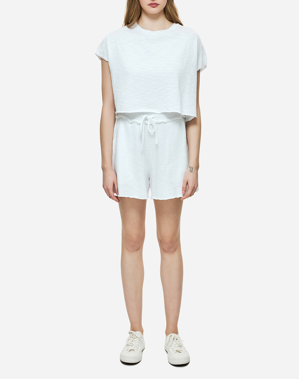 DIRTY LAUNDRY RELAXED RAW CUT T-SHIRT DLWT000148-WHITE White φωτογραφία