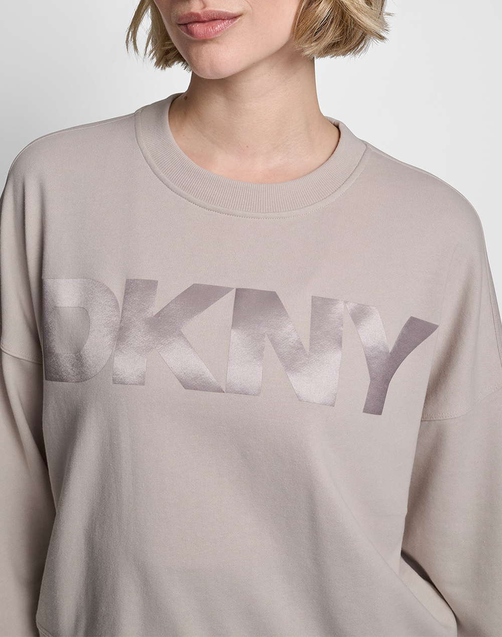 Dkny Dp6T1561 Logo Φούτερ Dp6T1561-Ota Biege Γυναικεία ρούχα μπλούζες φούτερ Politikos Shop Πολιτικός