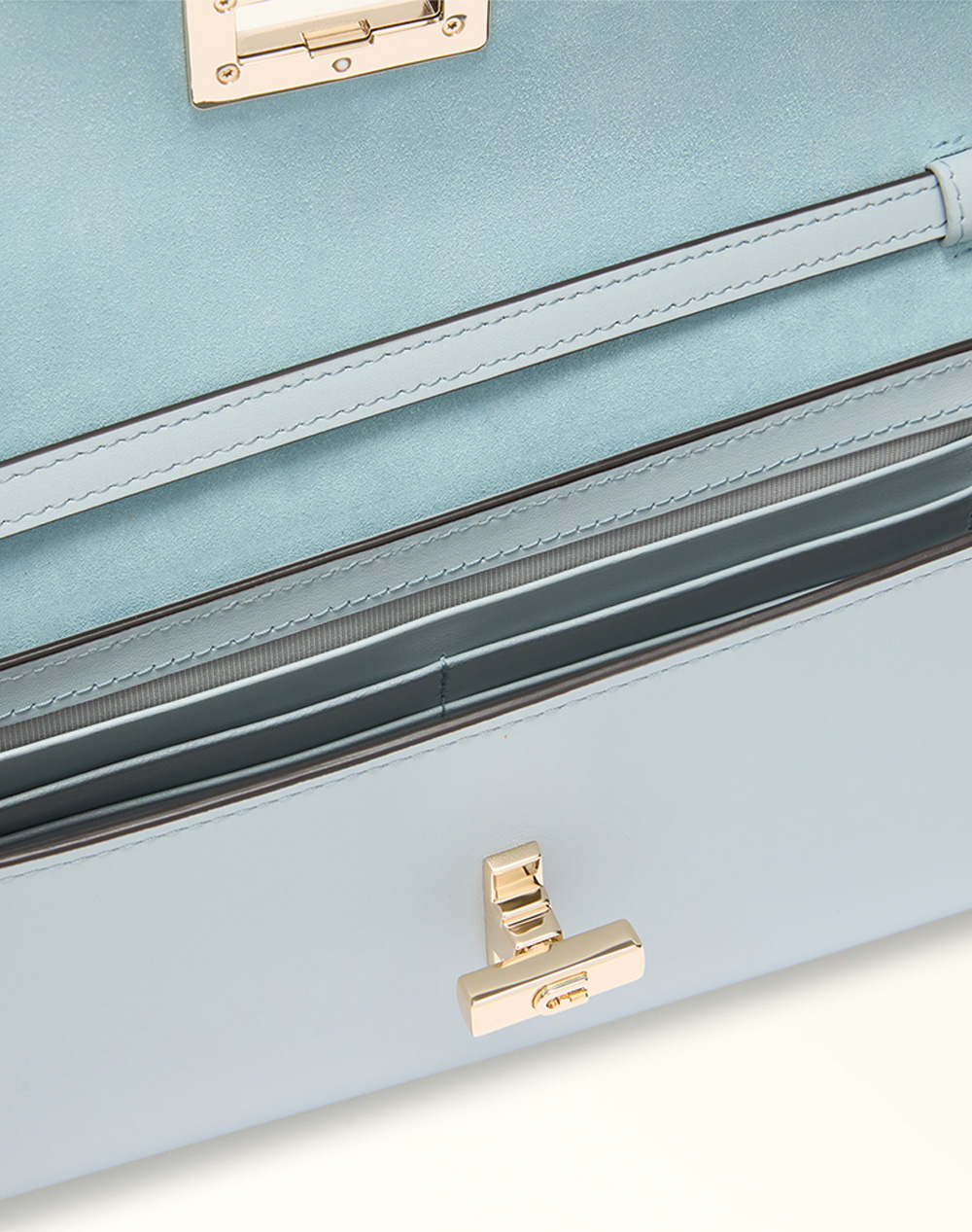 Furla Τσαντάκι We00841-Ax0733-Ar300 Aqua Γυναικεία αξεσουάρ τσάντες Politikos Shop Πολιτικός