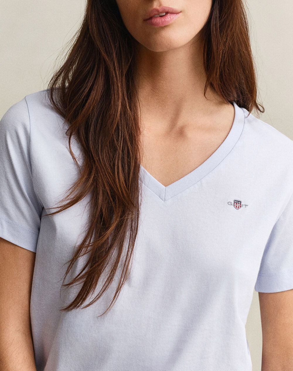 Gant Μπλούζα Κμ Reg Shield Ss V-Neck T-Shirt 3Gw4200750-455 Lightblue Γυναικεία ρούχα μπλούζες Τ-Shirt Politikos Shop Πολιτικός