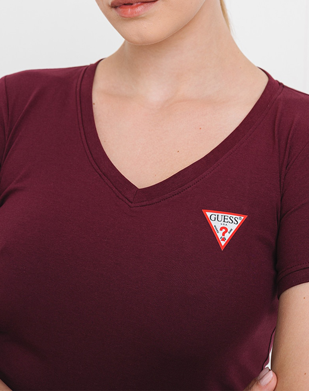 Guess Ss Vn Mini Triangle Tee Μπλούζα Γυναικείο W2Yi45J1314-G596 Bordeux Γυναικεία ρούχα μπλούζες Τ-Shirt Politikos Shop Πολιτικός