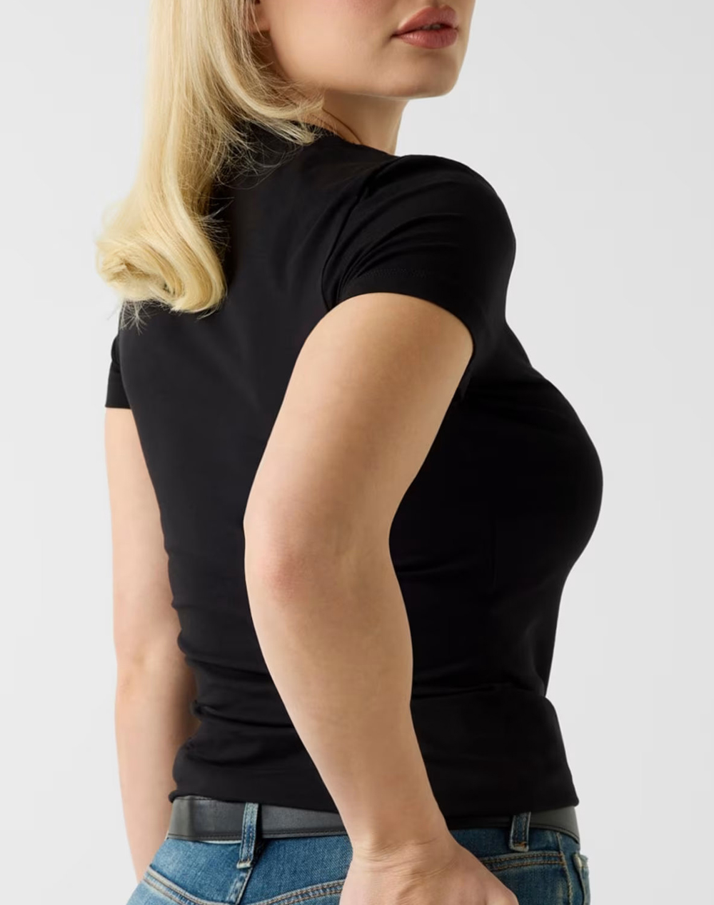GUESS SS CN GUESS SCRIPT TEE ΜΠΛΟΥΖΑ ΓΥΝΑΙΚΕΙΟ W6GI14K3033-JBLK Black