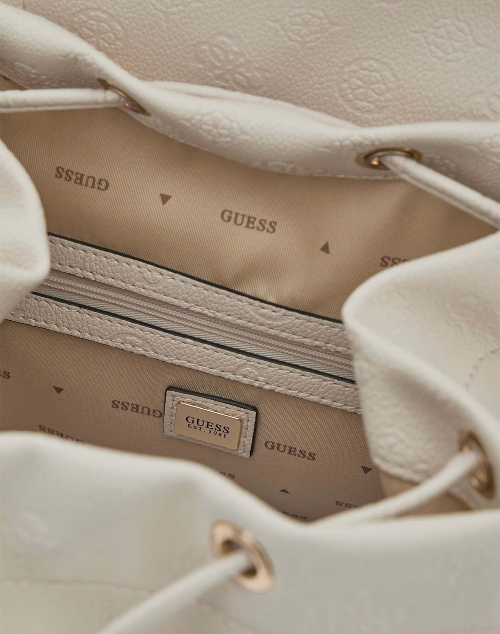Guess Manhattan Ii Flap Backpack Τσάντα Γυναικείο Hwpd7118310-Stl Cream Γυναικεία αξεσουάρ τσάντες Politikos Shop Πολιτικός