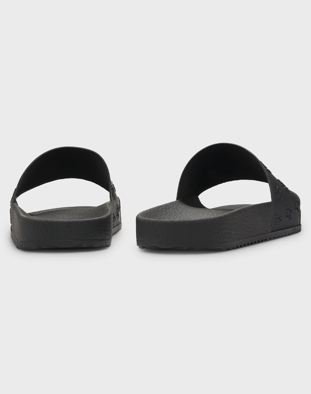 Hugo Timein Slid Mng 10280101 01 50563684-001 Black Γυναικεία παπούτσια Σαγιοναρες Politikos Shop Πολιτικός
