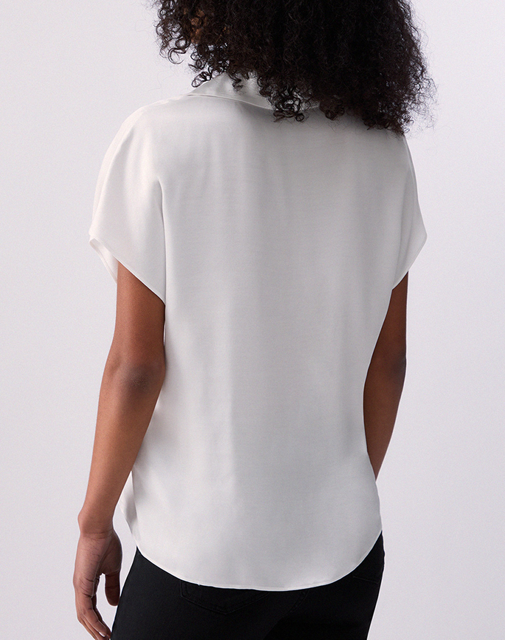 LIU JO BLACK_CA6C35_BLUSA KIMONO ΜΠΛΟΥΖΑ ΓΥΝΑΙΚΕΙΟ CA6288T2571-X0727 White φωτογραφία