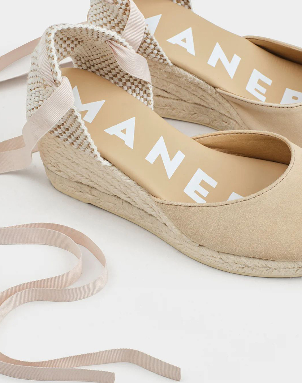 MANEBI M 1.1 WL, HAMPTONS LOW WEDGE ESPADRILLES, M 1.1 WL-M 1.1 Biege φωτογραφία
