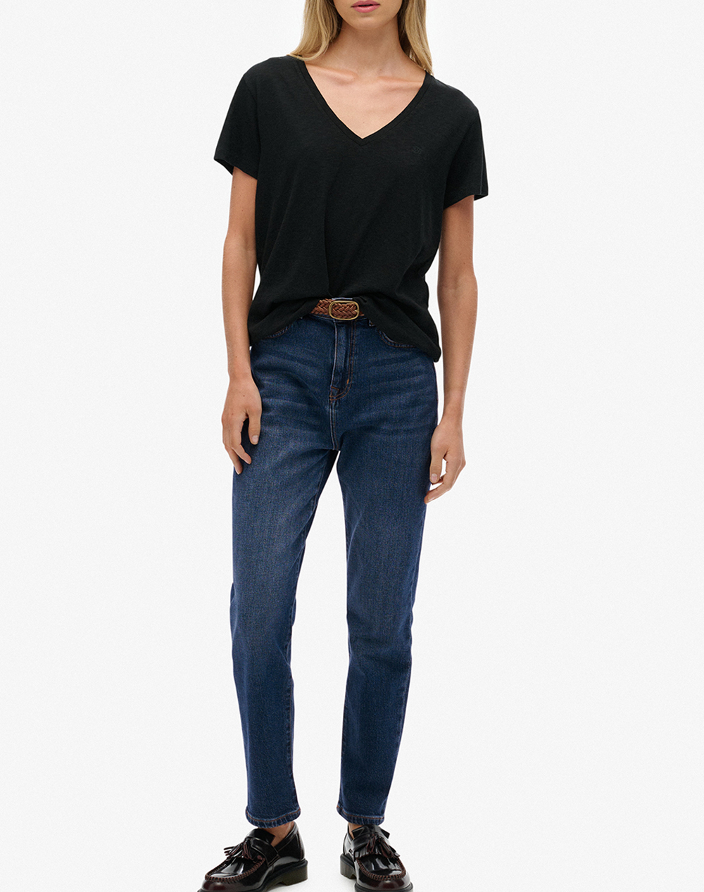 Superdry D1 Studios Slub Emb Vee Tee Μπλούζα Γυναικείο W1011828A-02A Black Γυναικεία ρούχα μπλούζες Τ-Shirt Politikos Shop Πολιτικός
