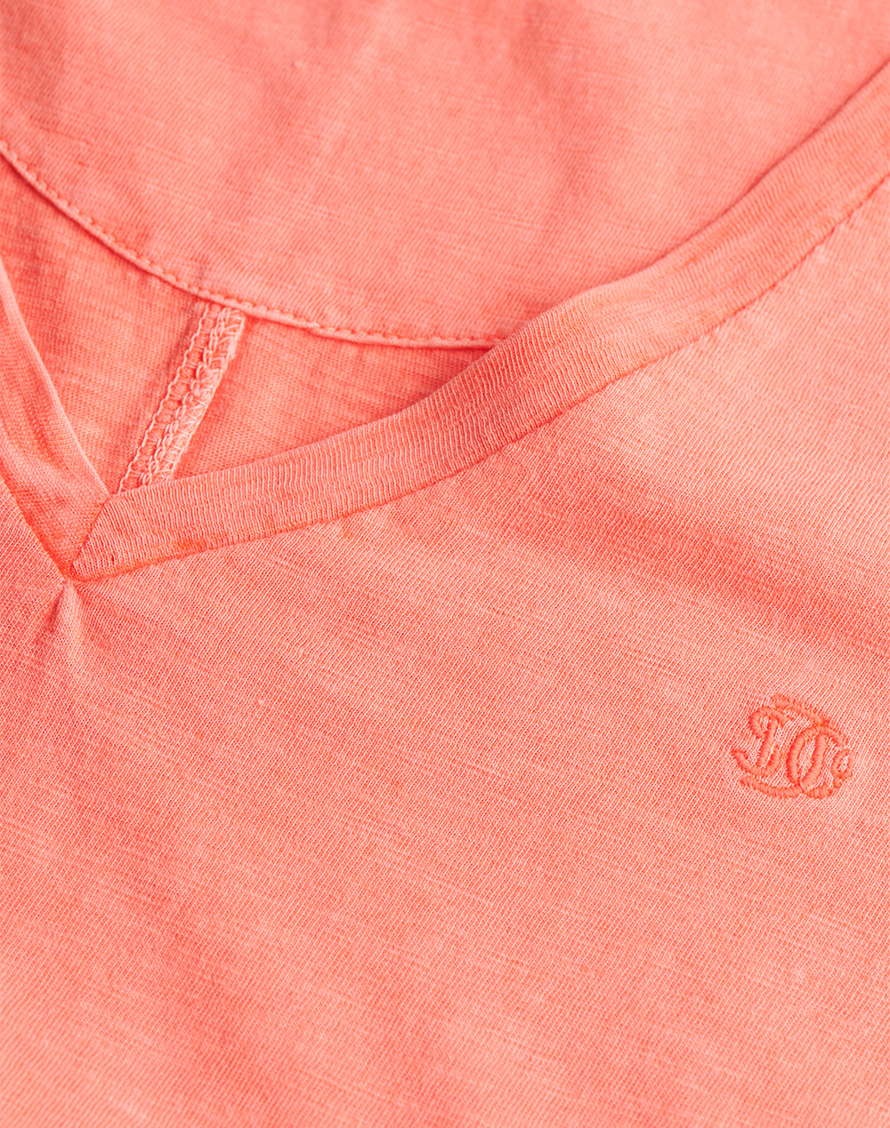 Superdry D1 Studios Slub Emb Vee Tee Μπλούζα Γυναικείο W1011828A-Mmf Coral Γυναικεία ρούχα μπλούζες Τ-Shirt Politikos Shop Πολιτικός
