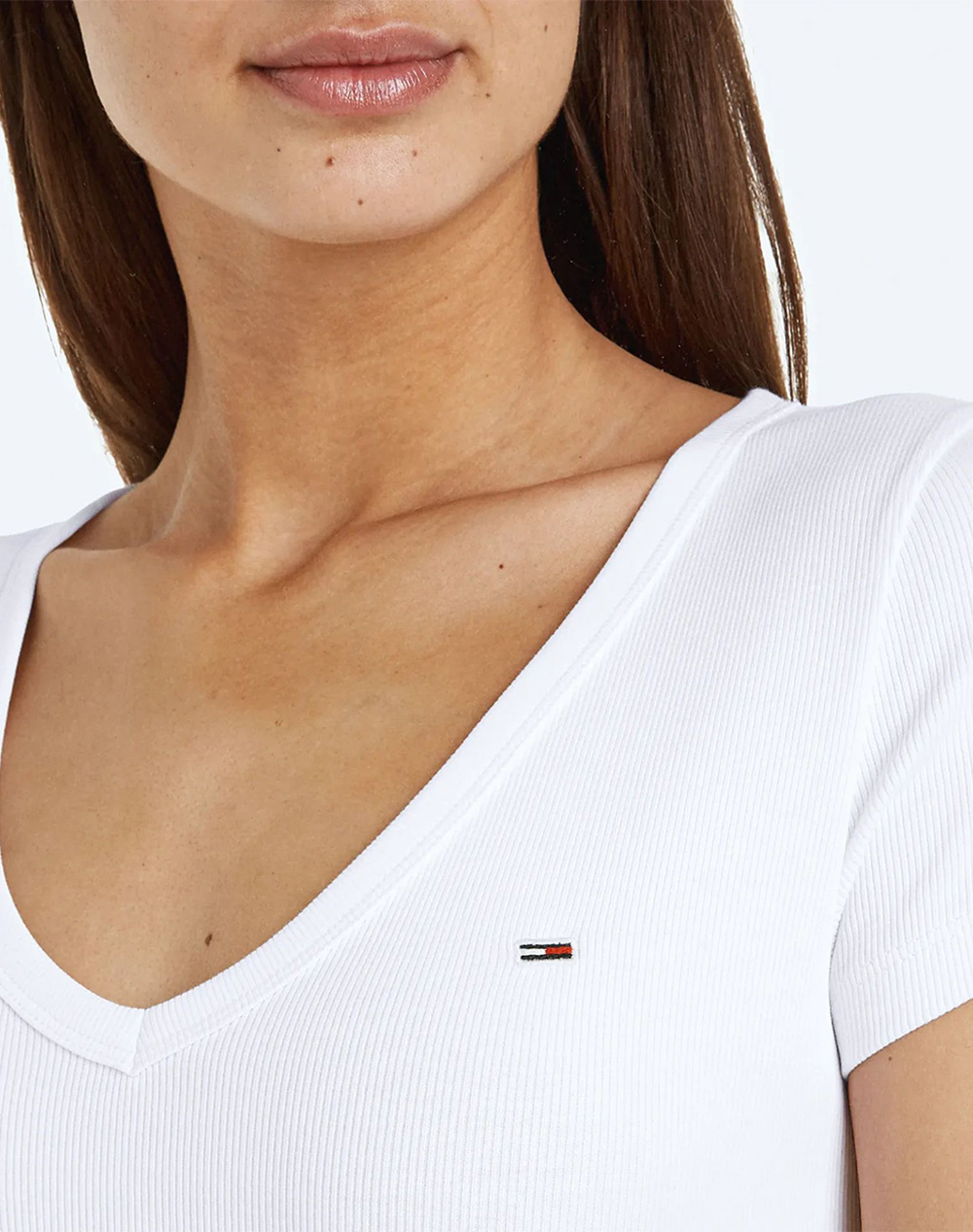 Tommy Jeans Tjw Slim Essential Rib V Ss Dw0Dw17385-Ybr White Γυναικεία ρούχα μπλούζες Τ-Shirt Politikos Shop Πολιτικός