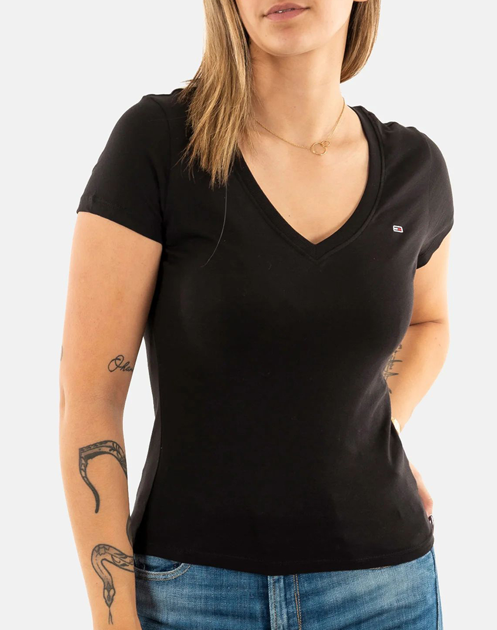 TOMMY JEANS TJW V-NECK TEE DW0DW20458-BDS Black