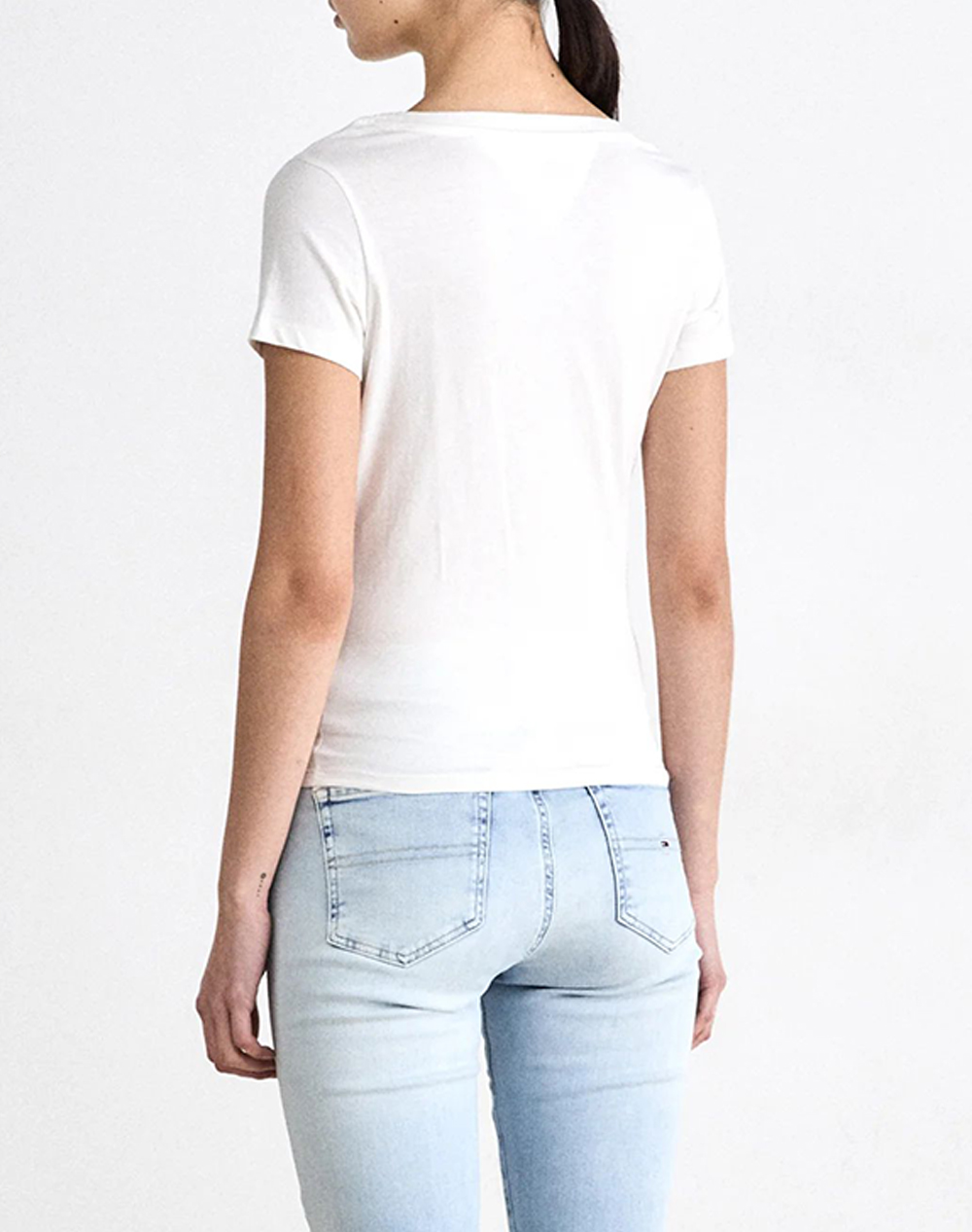 TOMMY JEANS TOMMY JEANS TJW V-NECK TEE DW0DW20458-YBL OffWhite - 2