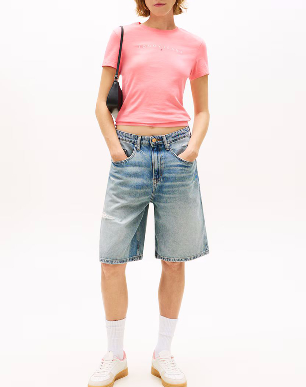 Tommy Jeans Tjw Slim Linear Tee Ext Dw0Dw18398-Tie Pink Γυναικεία ρούχα μπλούζες Τ-Shirt Politikos Shop Πολιτικός