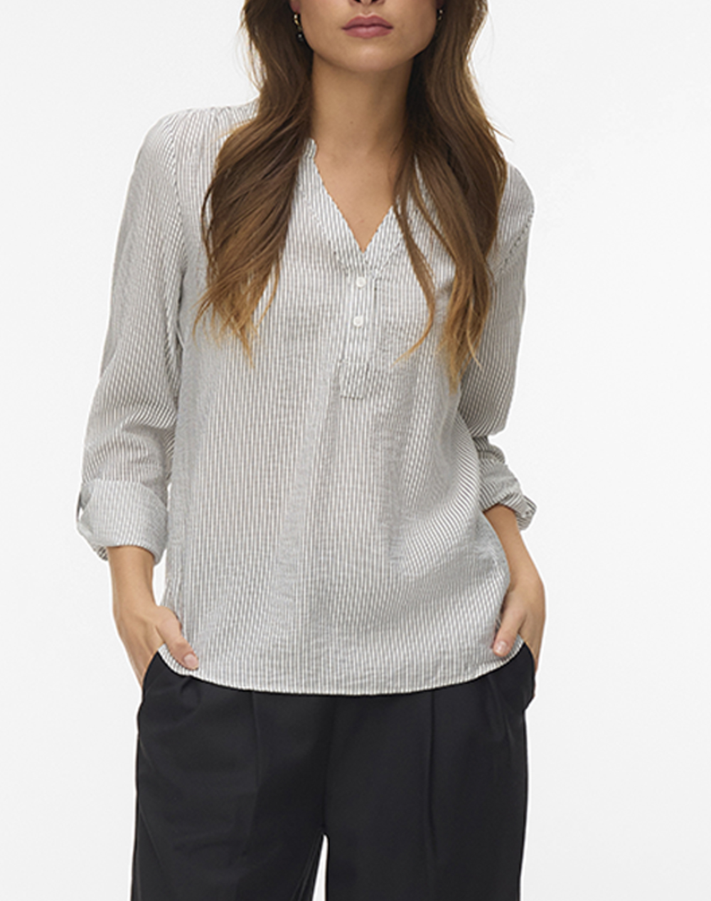 VERO MODA VMKAJA LS V-NECK FOLD-UP TOP WVN 10340684-Snow WhiteAmandaBlack OffWhite