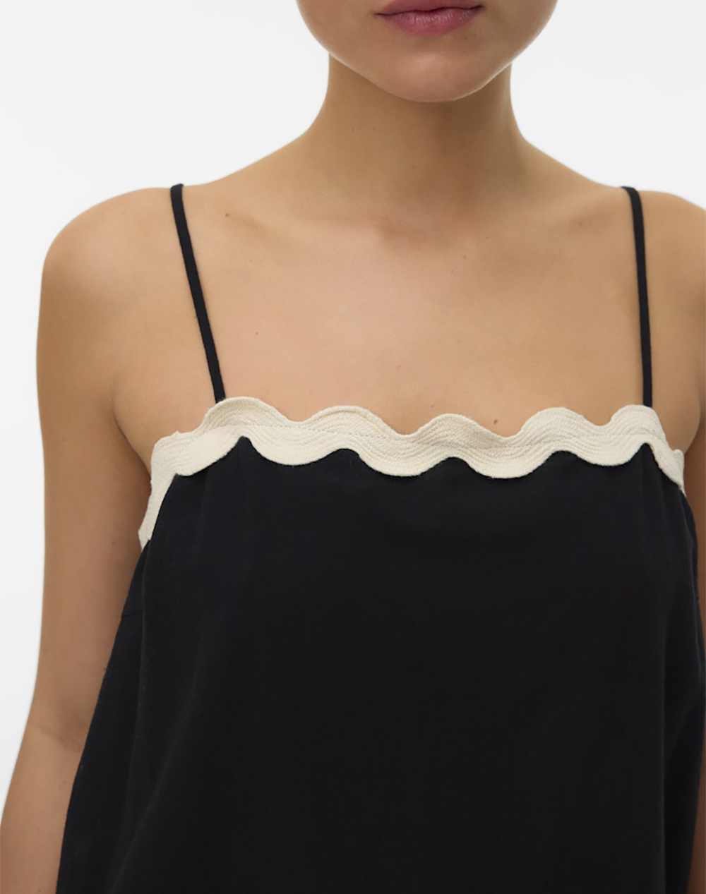 Vero Moda Vmjenna Singlet Top Wvn Btq Ga 10341321-Blackbirch Scallop Edges Jetblack Γυναικεία ρούχα μπλούζες Τοπ Κορμακια Politikos Shop Πολιτικός