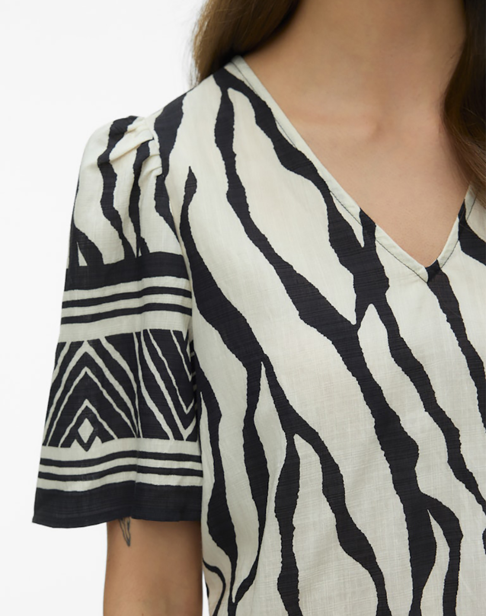 Vero Moda Vmkamille 2 4 V-Neck Top Wvn Btq Be 10347549-Blackkamilla Multi Γυναικεία ρούχα μπλούζες Τοπ Κορμακια Politikos Shop Πολιτικός