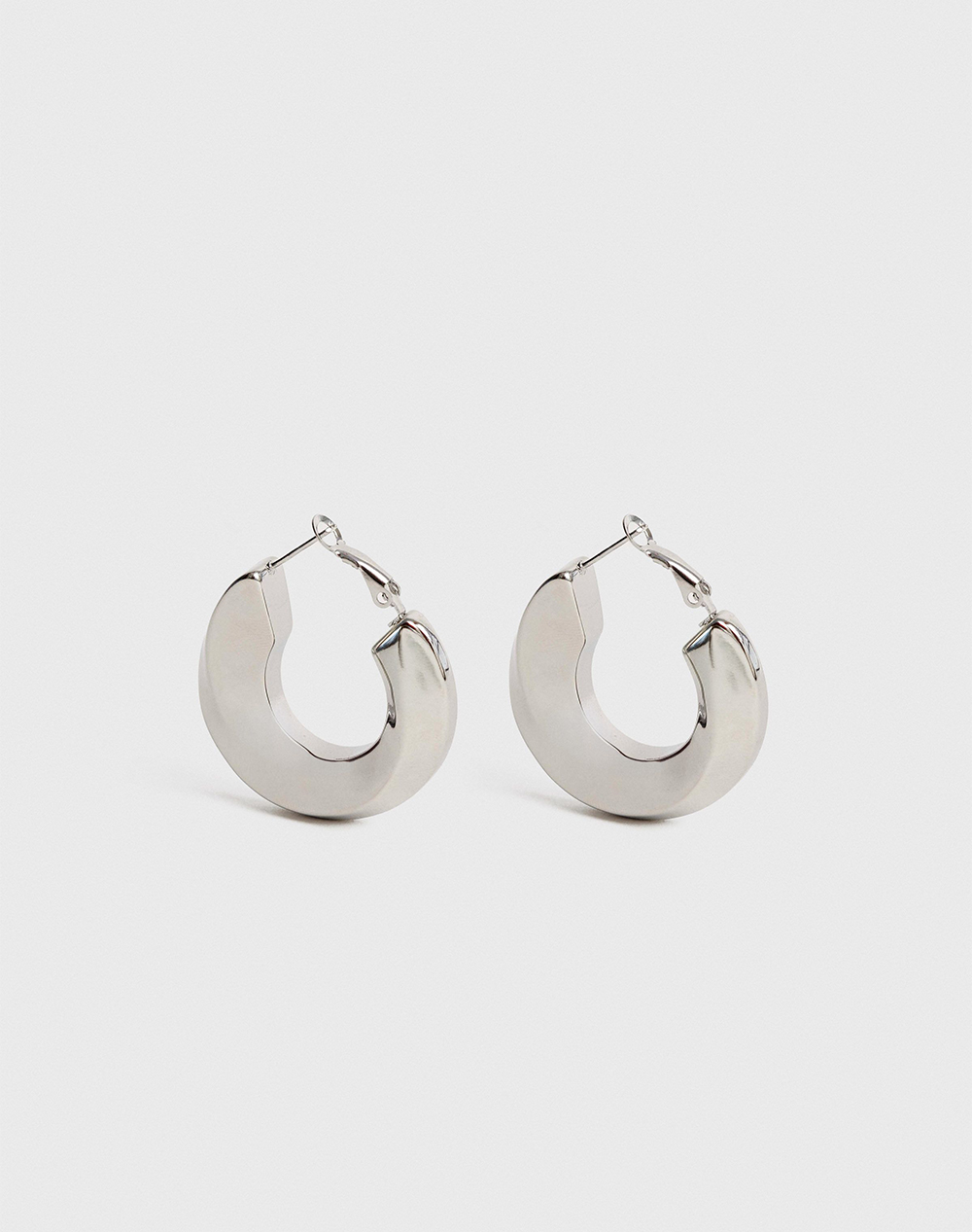 ALE ΣΚΟΥΛΑΡΙΚΙΑ ΜΕΤΑΛΛΙΚΑ 8E23747-SILVE MetallicSilver φωτογραφία