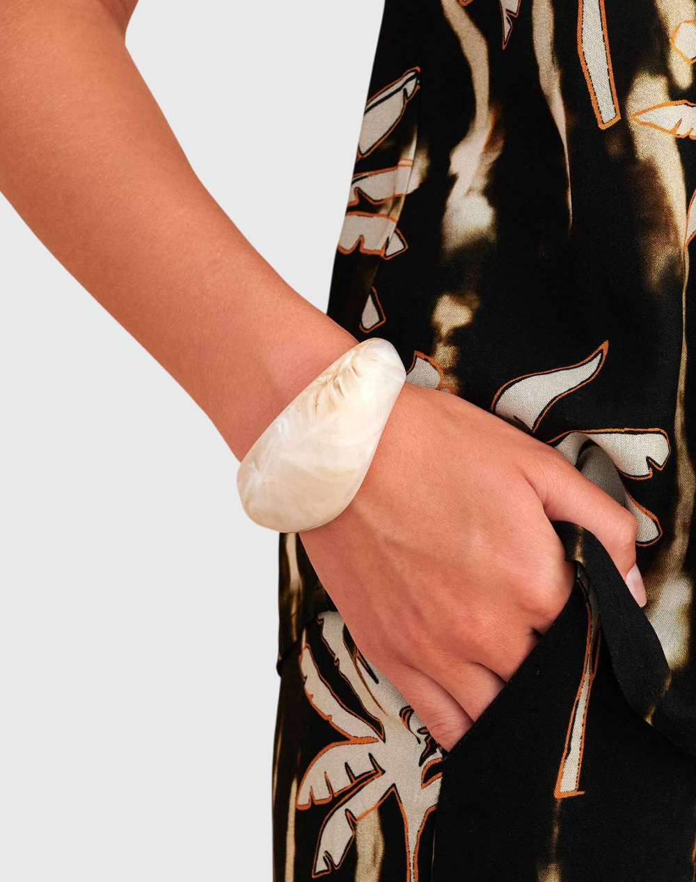 ATTRATTIVO ΒΡΑΧΙΟΛΙ ΣΥΝΘΕΤΙΚΟ 9U23831-LEYKO White