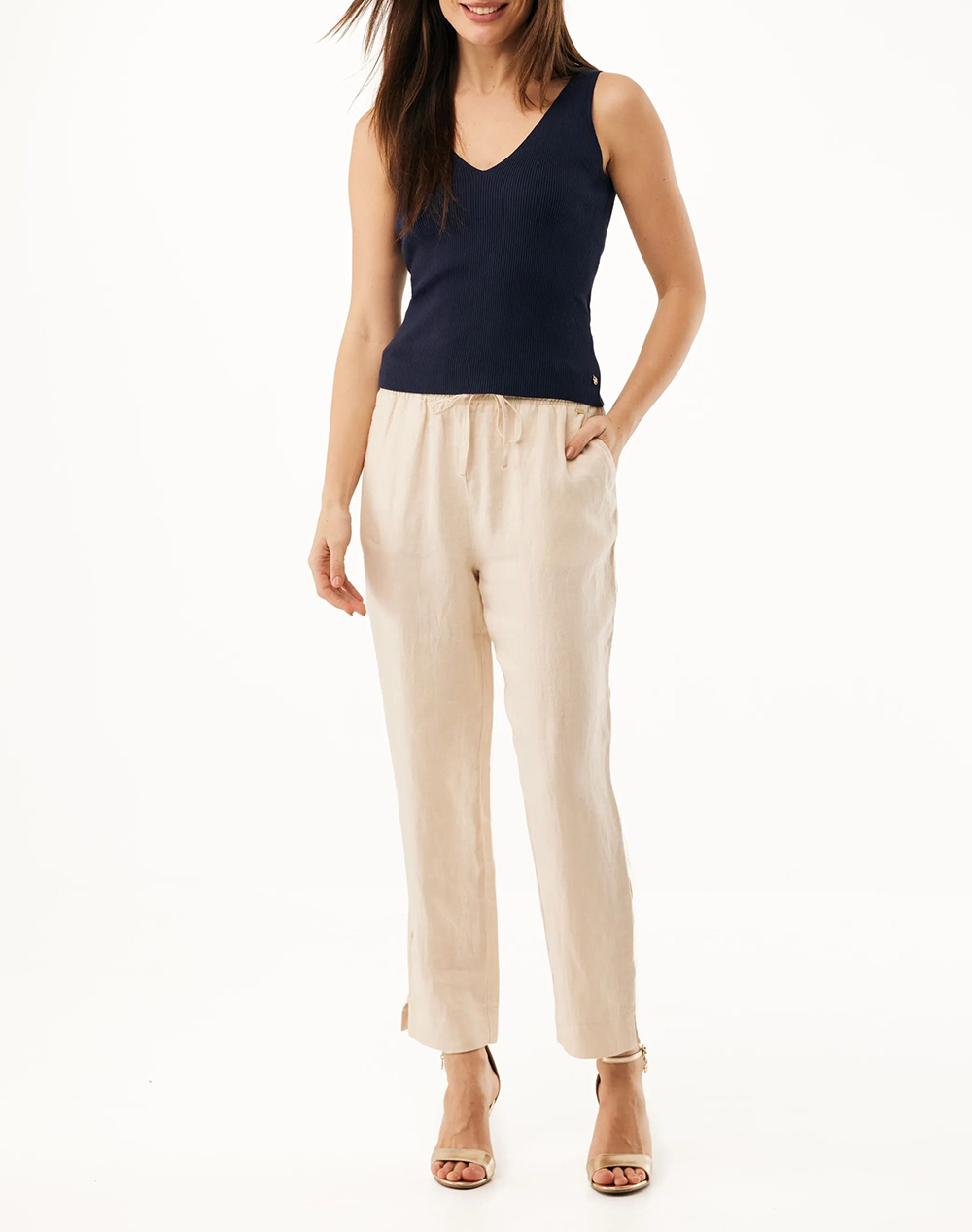Mexx Linen Pants Tapered Fit Mf007003561W-131308 Sandybrown Γυναικεία ρούχα παντελόνια Chinos Politikos Shop Πολιτικός