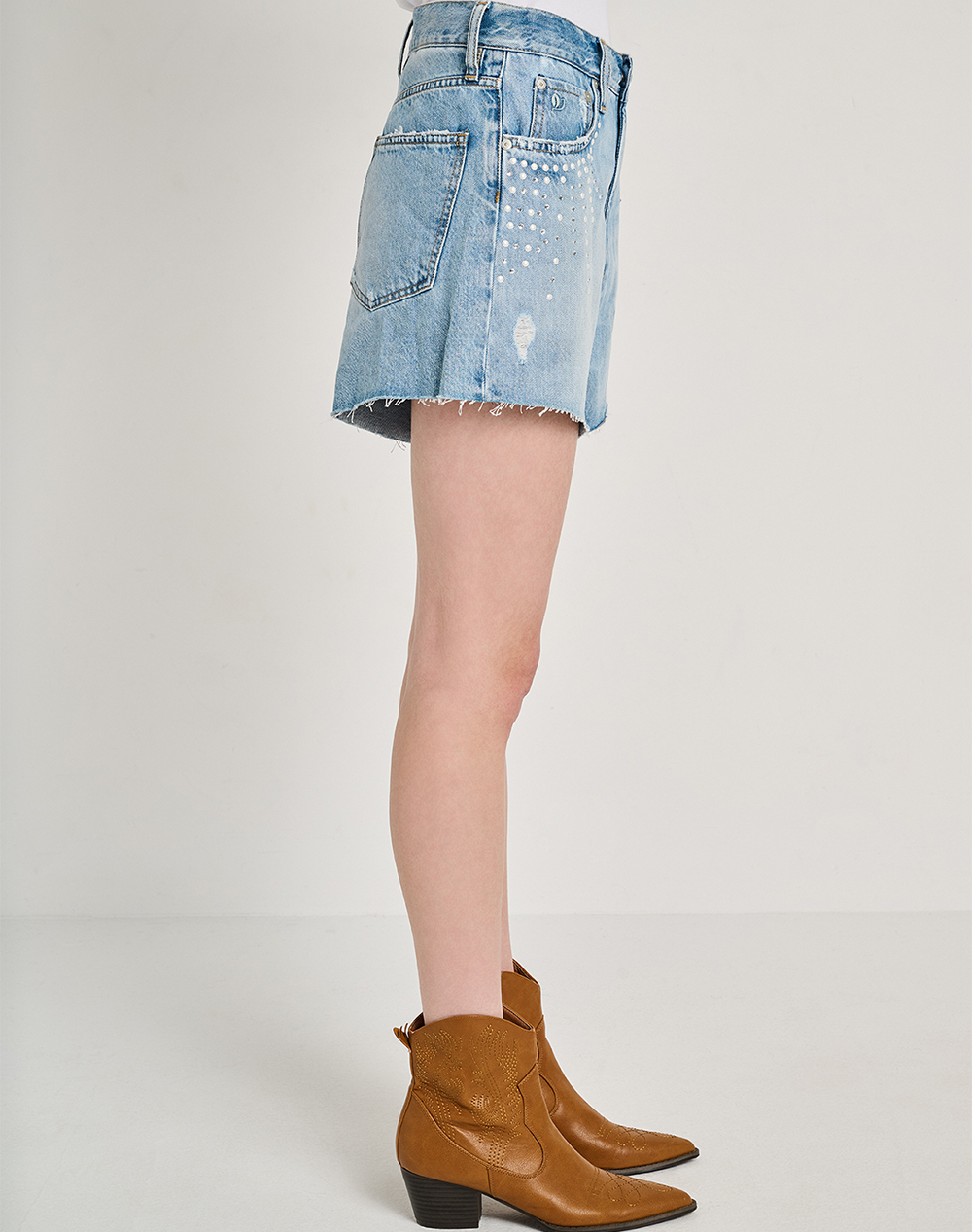 Staff New Dora Wmn Short Pant 100%Co 5-981 014 S4F 055- 00 Denimlightblue Γυναικεία ρούχα Σορτς Βερμουδες Politikos Shop Πολιτικός