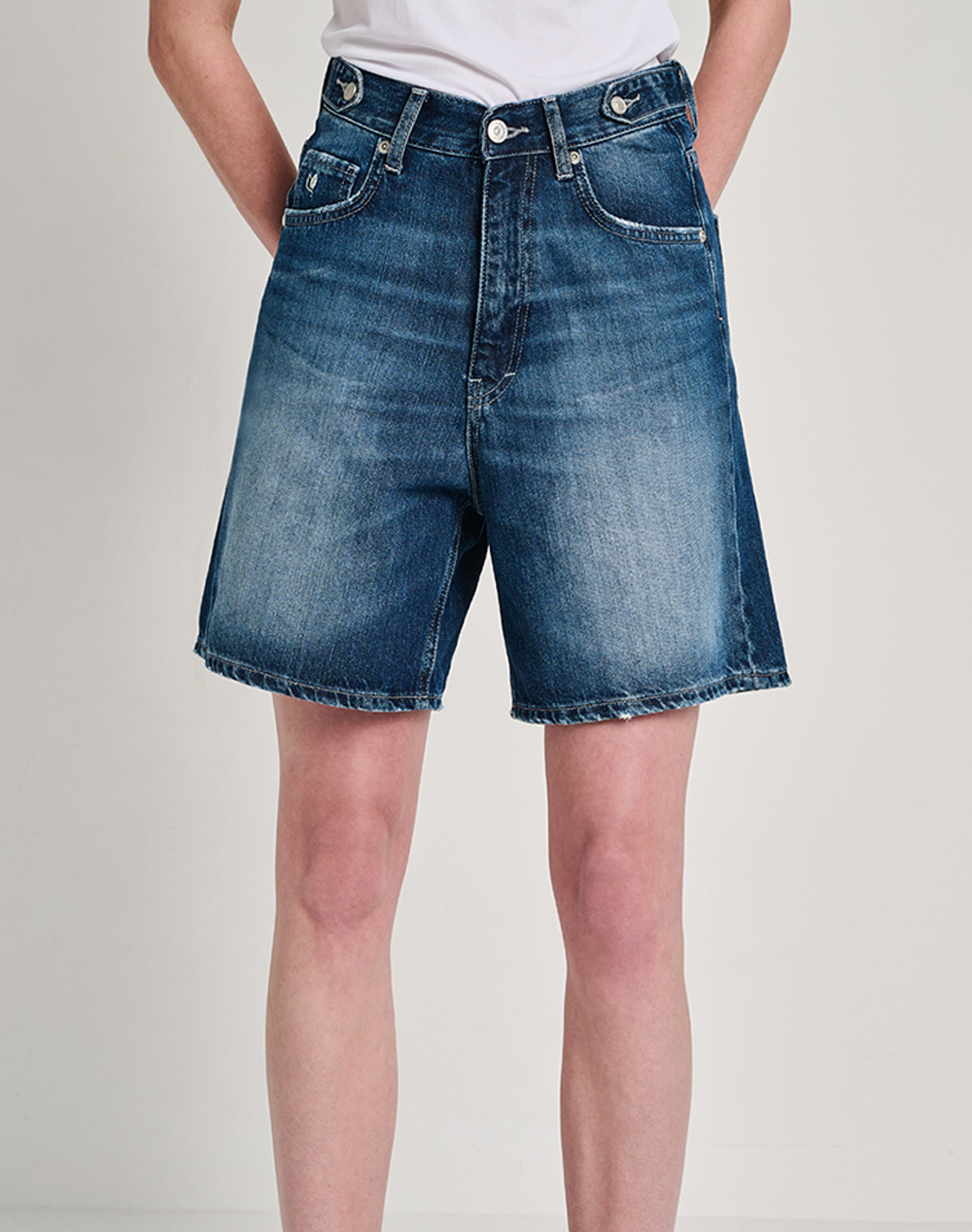 STAFF Rita Wmn Short Pant 100%Co 5-920.040.B2.055-.00 DenimBlue