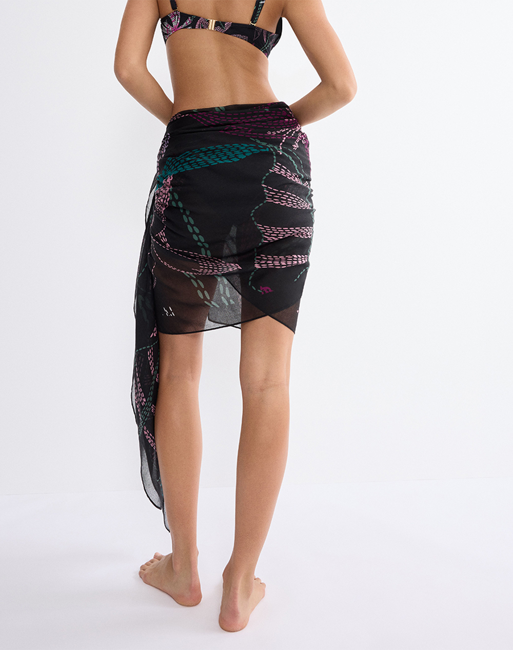 TRIUMPH Beach MyWear Pareo 10222188-0034 JetBlack φωτογραφία