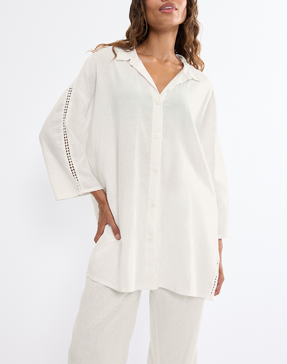 TRIUMPH Summer Wear Boyfriend Shirt 01 10227228-00GZ OffWhite